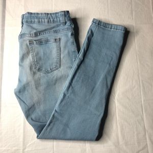Wonder Nation skinny jeans. Girls size 13, light blue.